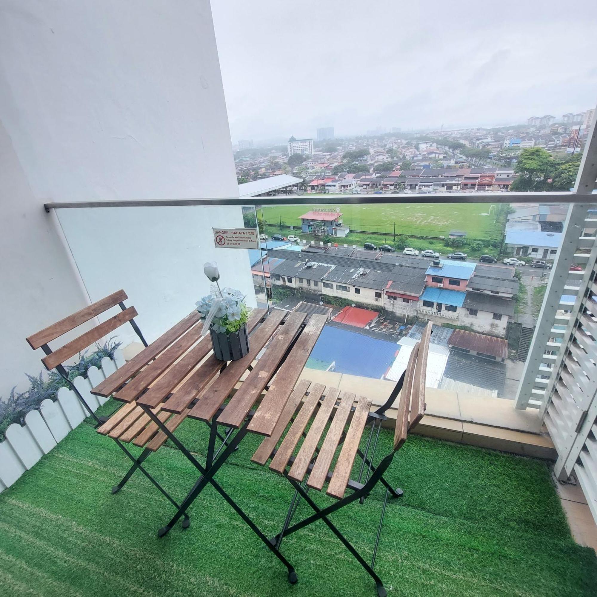 Ksl Mall D'esplanade By Summer Apartemen